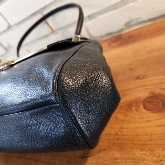 Euc Coach Madison Black 2 Way Shoulder Bag Handbag - Picture 10 of 13